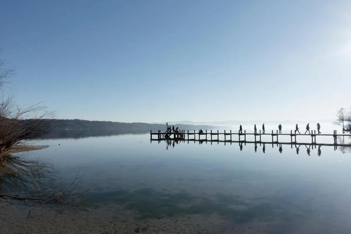 Rueckzugsort Mitten Im Paradies Feldafing